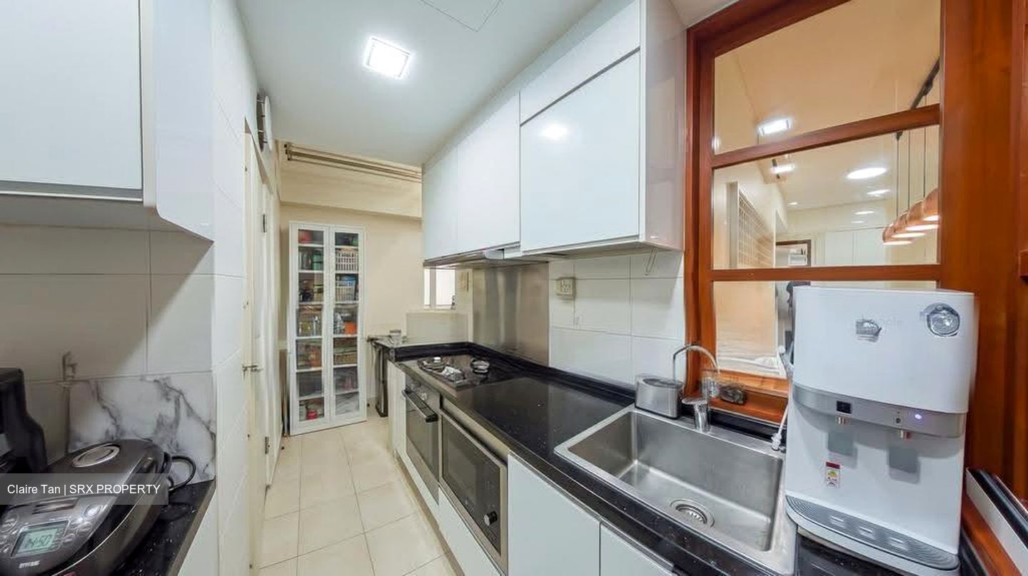 Cote D'Azur (D15), Condominium #630753881